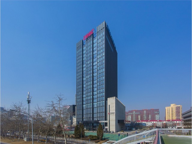 江苏省新型电气设备安装调试现场调试